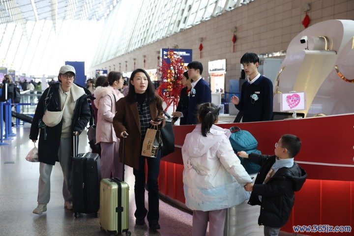LW9A8674